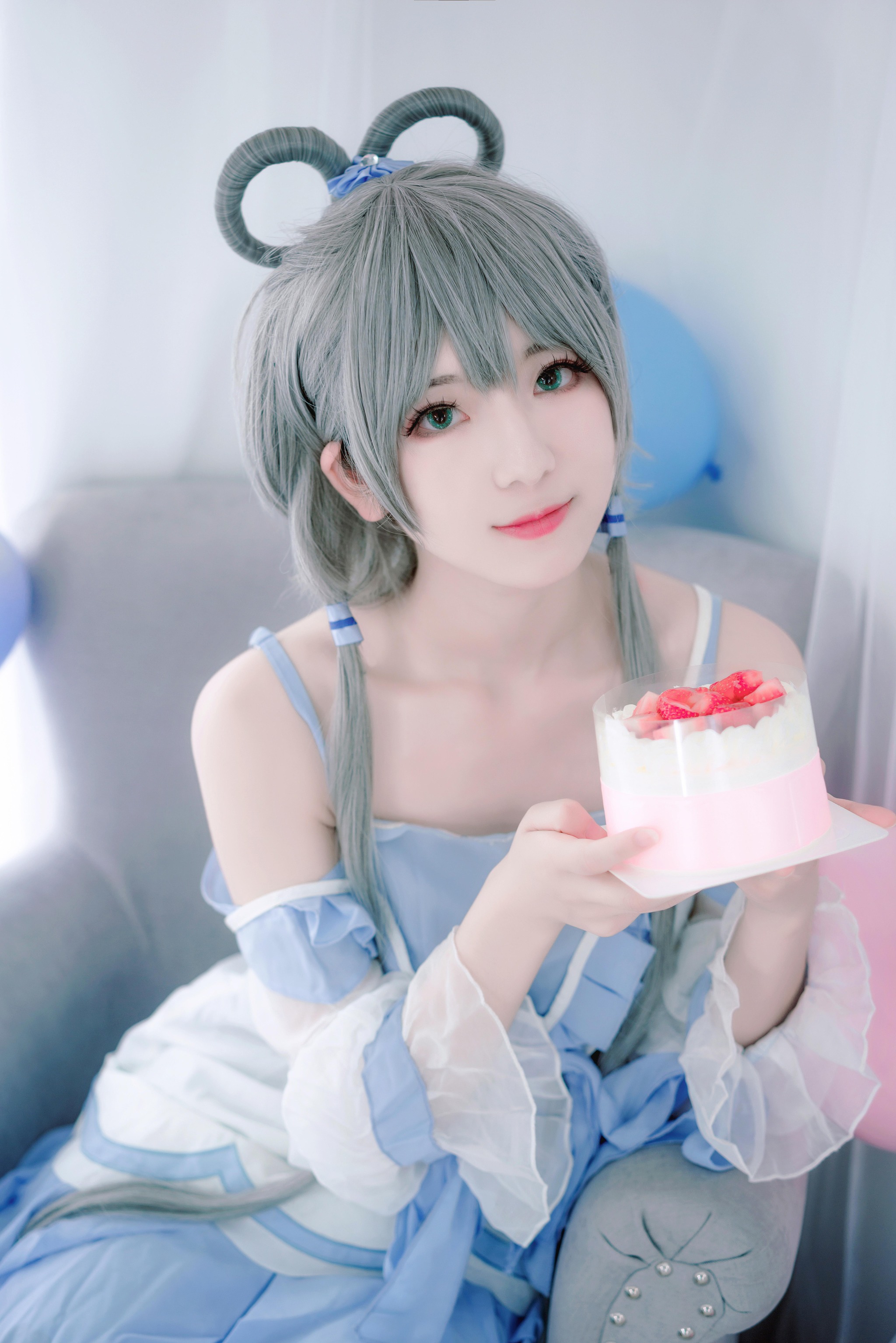 弥音音 - NO.026 ww 洛天依-生日快乐[10P]-XikXak